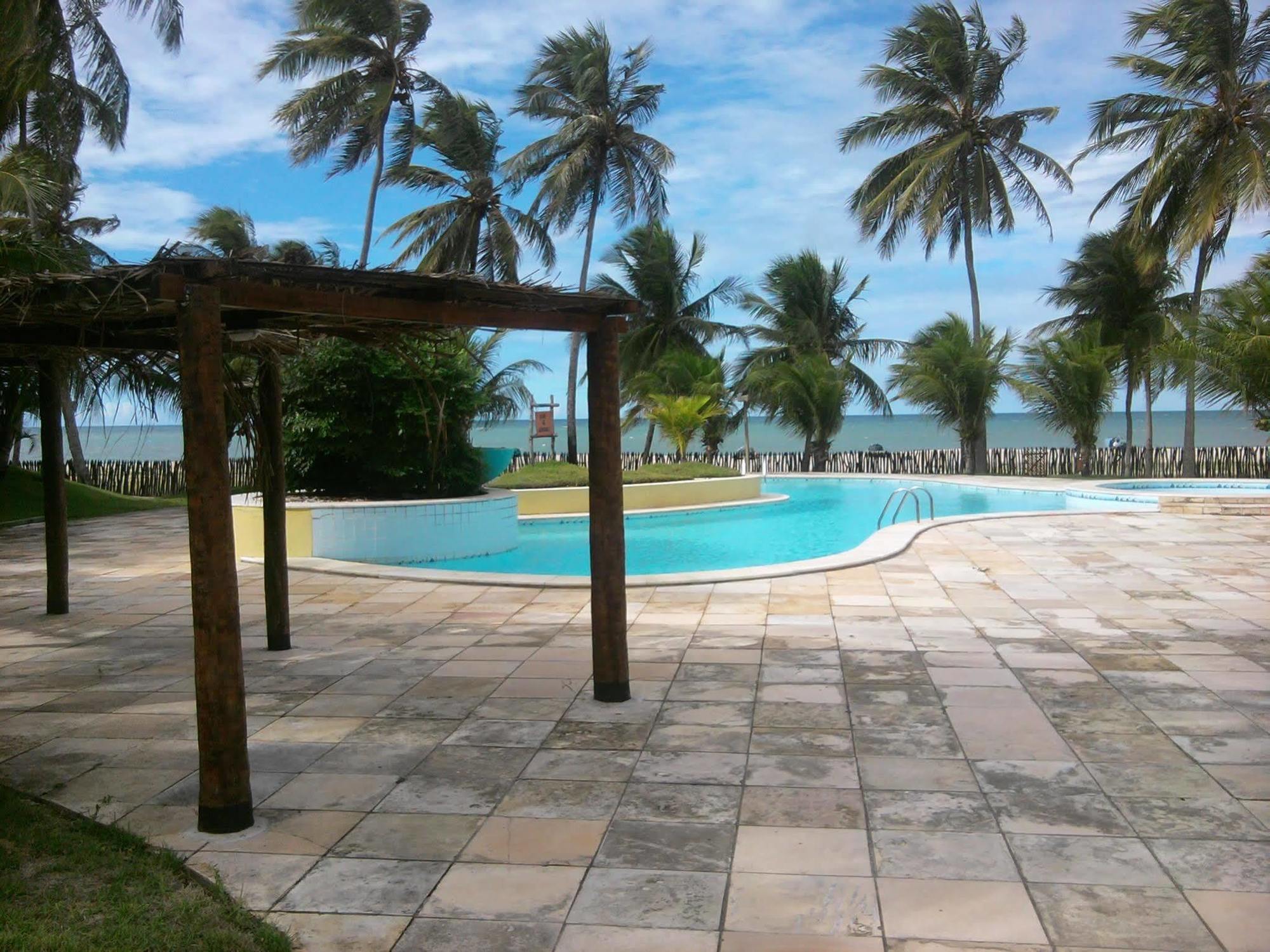 Siri Paraiso Hotel ตูรอส ภายนอก รูปภาพ